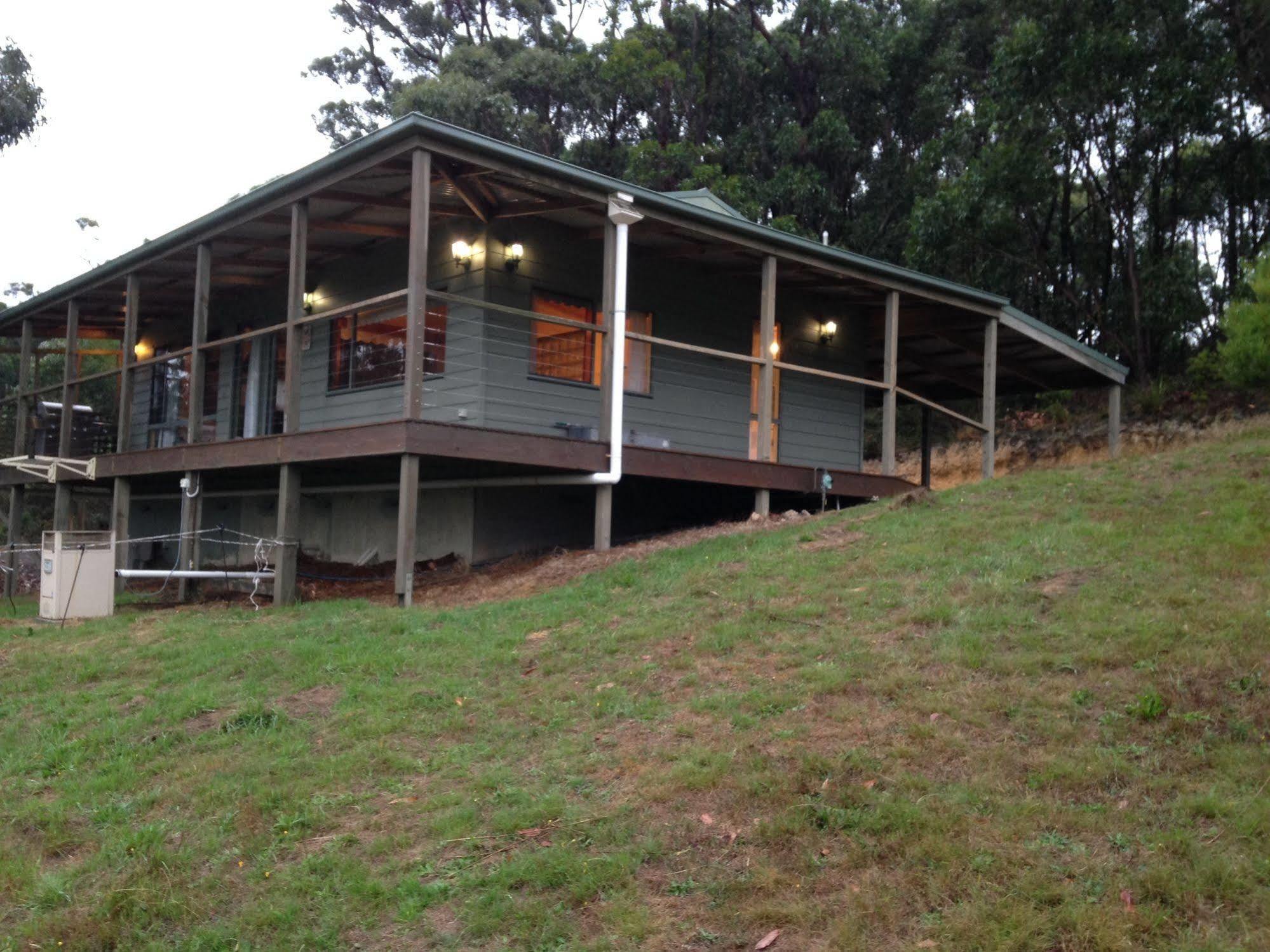 Southern Anchorage Retreat Wattle Hill Exterior photo